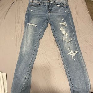 American eagle distressed jeans